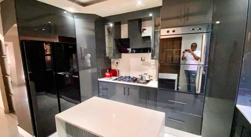 3 Bedroom Property for Sale in Bram Fischerville Gauteng