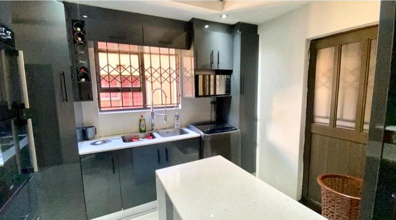3 Bedroom Property for Sale in Bram Fischerville Gauteng