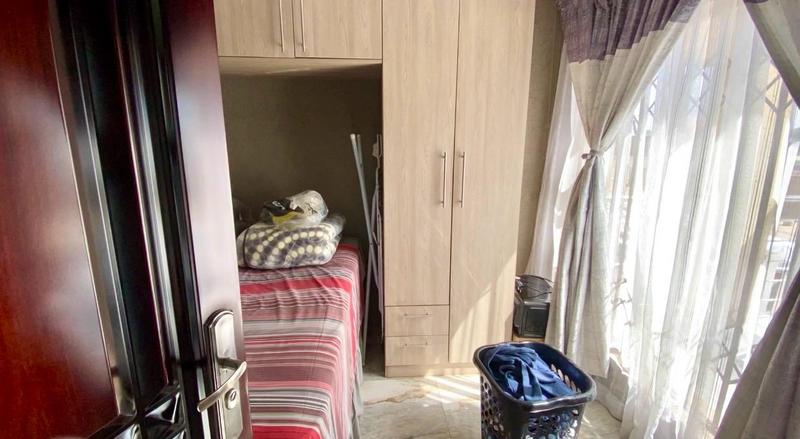 3 Bedroom Property for Sale in Bram Fischerville Gauteng