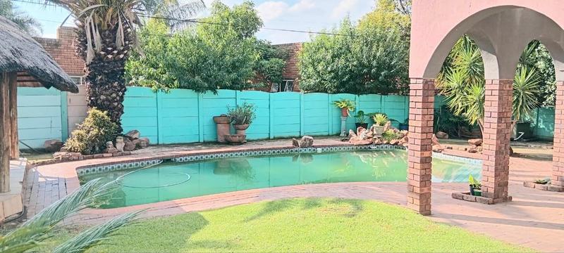 4 Bedroom Property for Sale in Morehill Gauteng