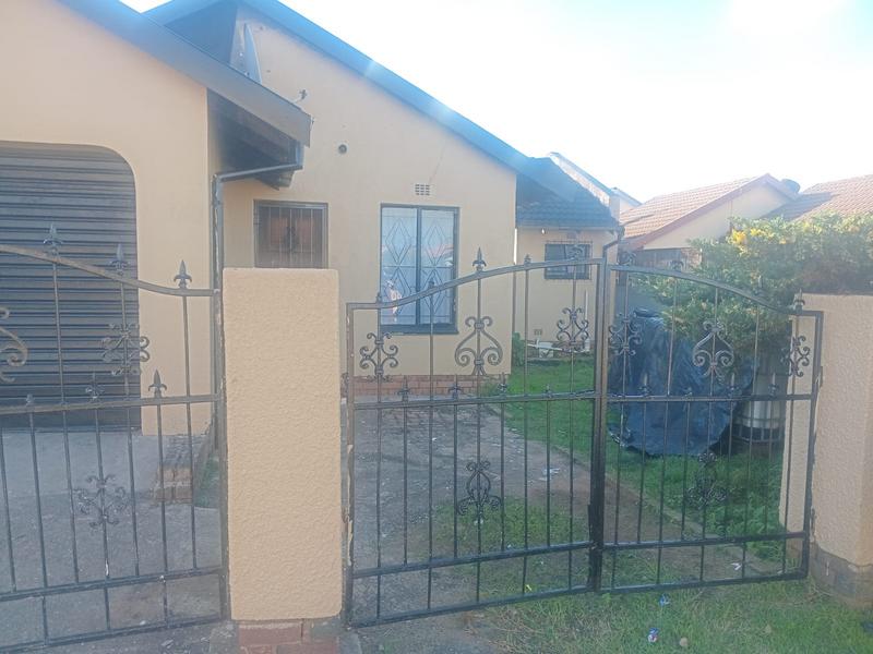 3 Bedroom Property for Sale in Daveyton Gauteng