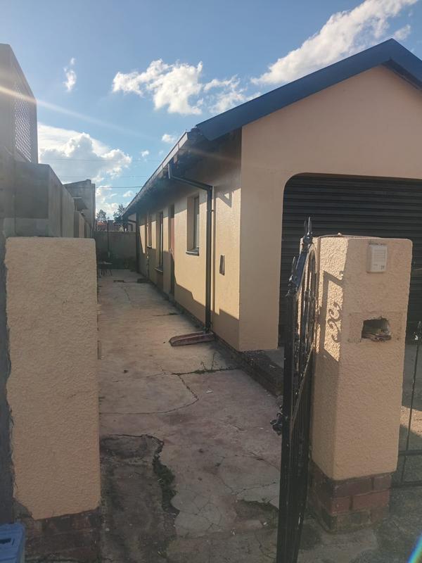 3 Bedroom Property for Sale in Daveyton Gauteng