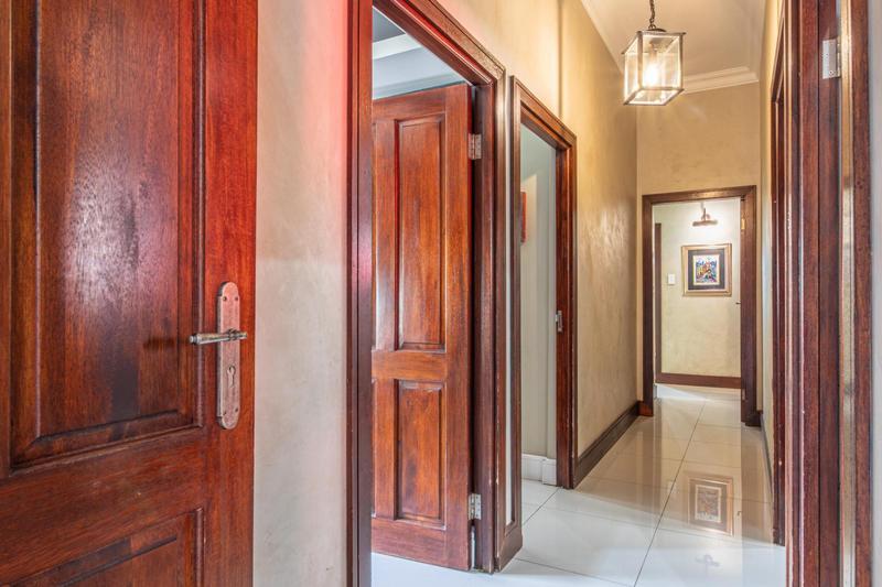 5 Bedroom Property for Sale in Featherbrooke Gauteng