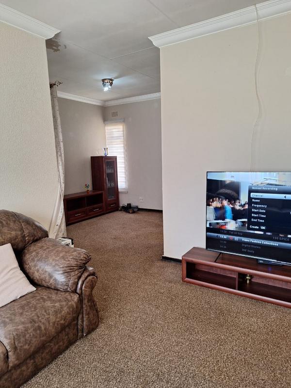 3 Bedroom Property for Sale in Kibler Park Gauteng