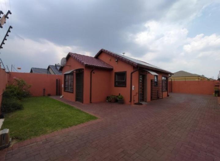 3 Bedroom Property for Sale in Leondale Gauteng