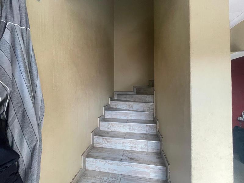 3 Bedroom Property for Sale in Ridgeway Gauteng