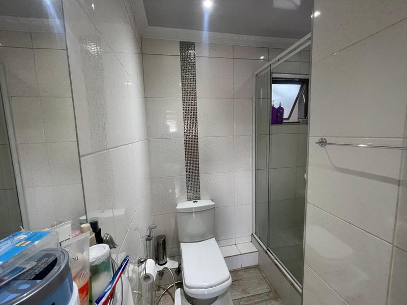 3 Bedroom Property for Sale in Ridgeway Gauteng
