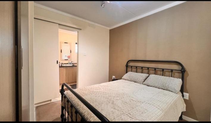 2 Bedroom Property for Sale in Fourways Gauteng