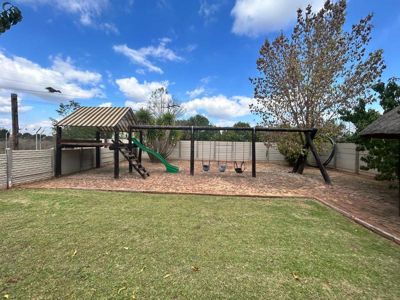 10 Bedroom Property for Sale in Springs Gauteng
