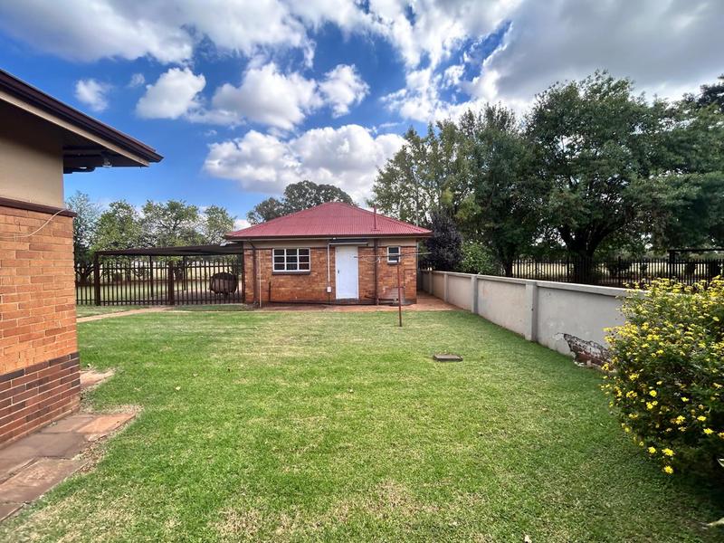 10 Bedroom Property for Sale in Springs Gauteng