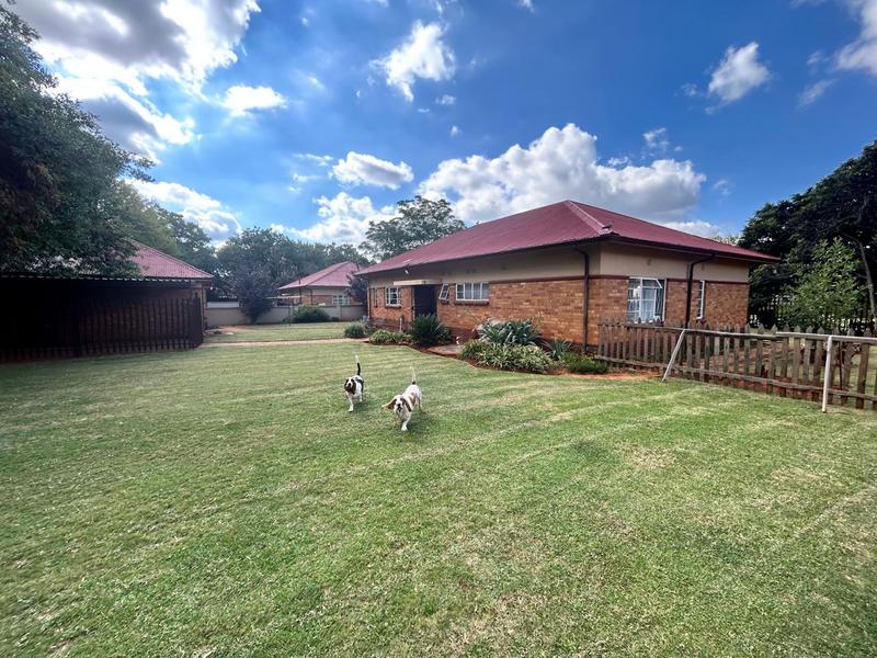 10 Bedroom Property for Sale in Springs Gauteng