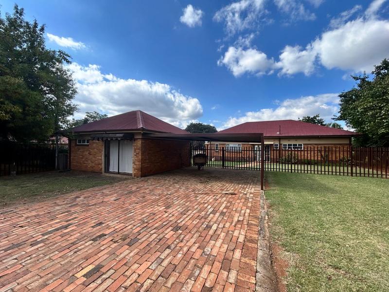 10 Bedroom Property for Sale in Springs Gauteng