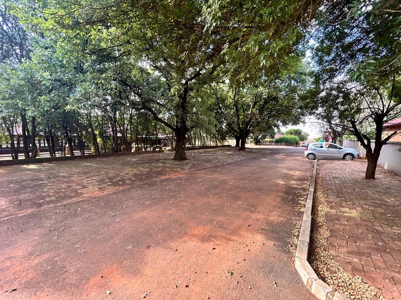 10 Bedroom Property for Sale in Springs Gauteng
