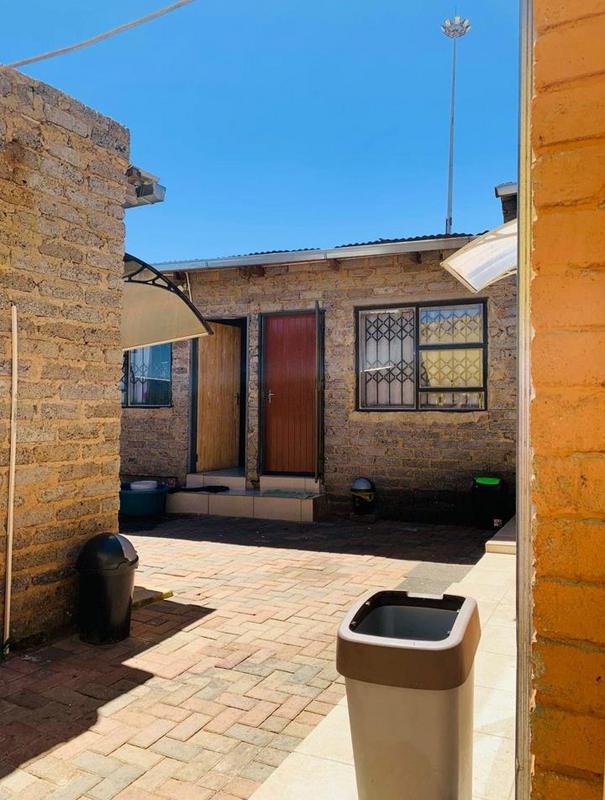 7 Bedroom Property for Sale in Esselenpark Gauteng