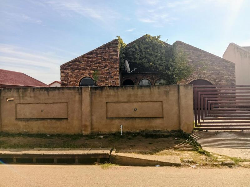 3 Bedroom Property for Sale in Sebokeng Unit 17 Gauteng