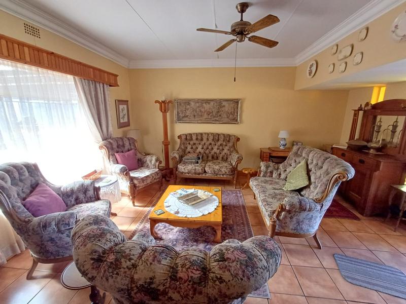 3 Bedroom Property for Sale in Unitas Park Gauteng