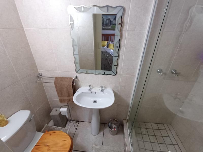 3 Bedroom Property for Sale in Unitas Park Gauteng