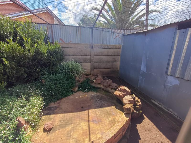 3 Bedroom Property for Sale in Unitas Park Gauteng