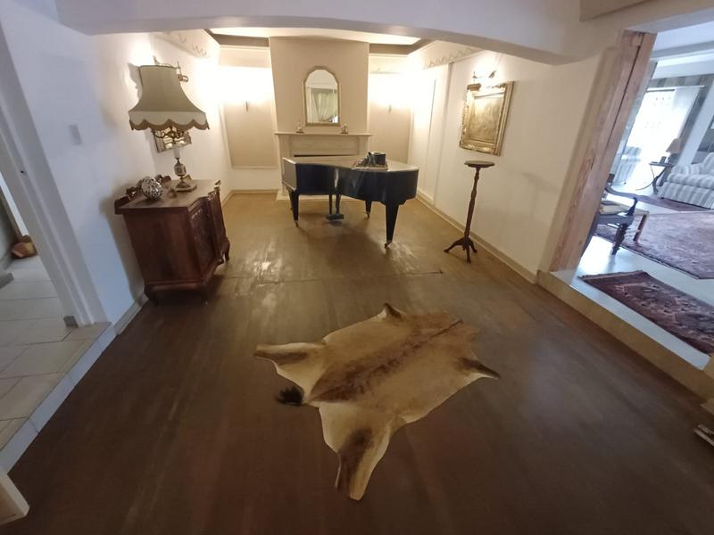 5 Bedroom Property for Sale in Unitas Park Gauteng