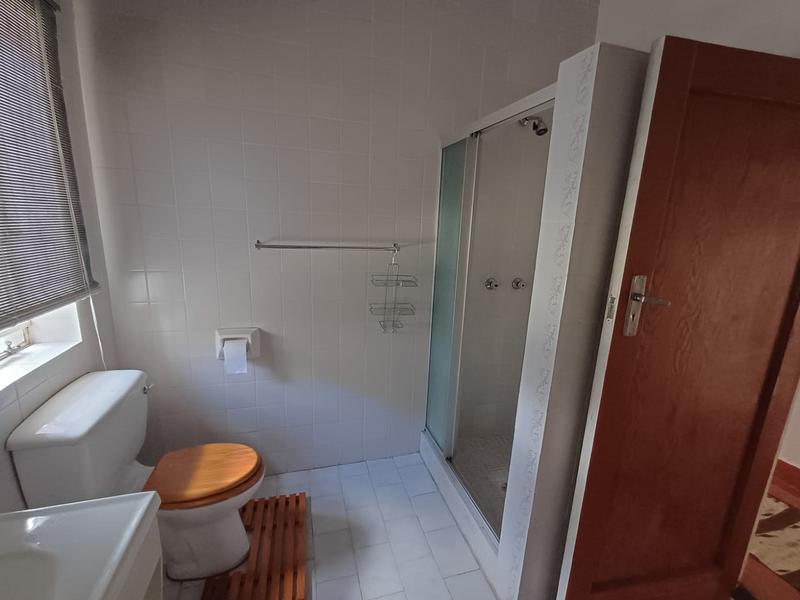 5 Bedroom Property for Sale in Unitas Park Gauteng