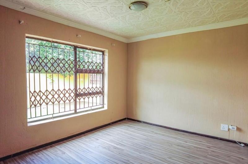 3 Bedroom Property for Sale in Karenpark Gauteng