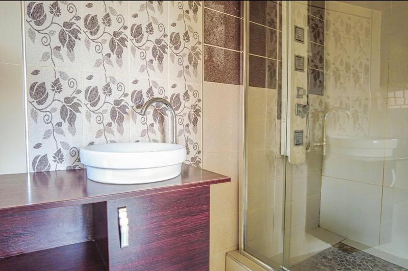 3 Bedroom Property for Sale in Karenpark Gauteng