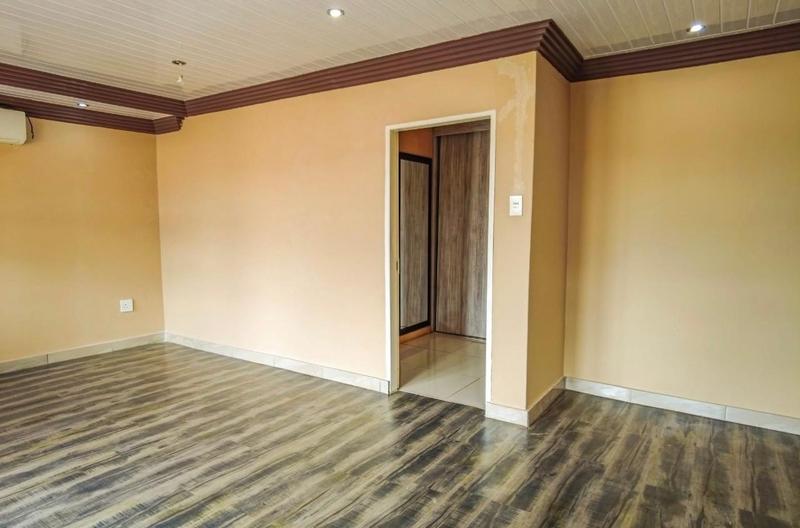 3 Bedroom Property for Sale in Karenpark Gauteng
