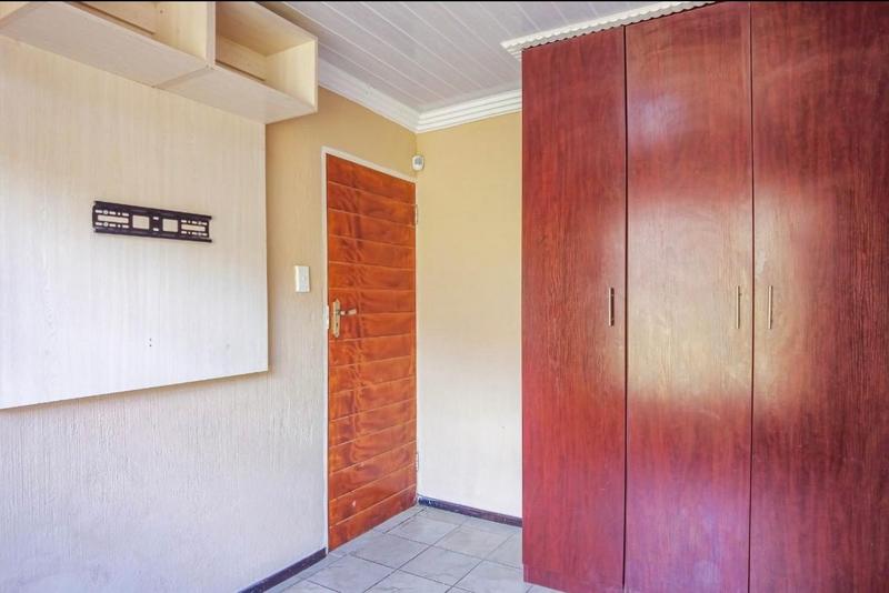 3 Bedroom Property for Sale in Karenpark Gauteng