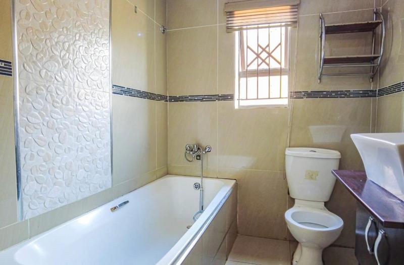 3 Bedroom Property for Sale in Karenpark Gauteng