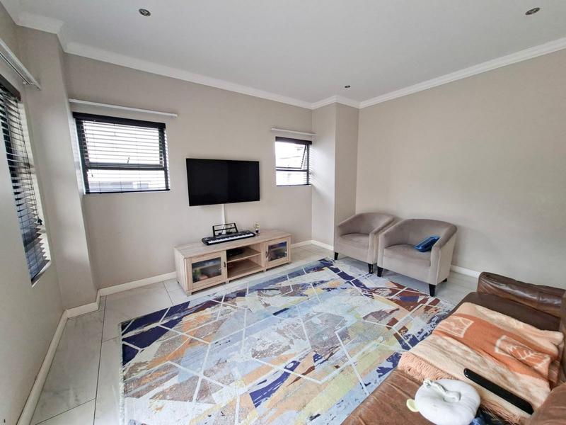 4 Bedroom Property for Sale in Midstream Estate Gauteng