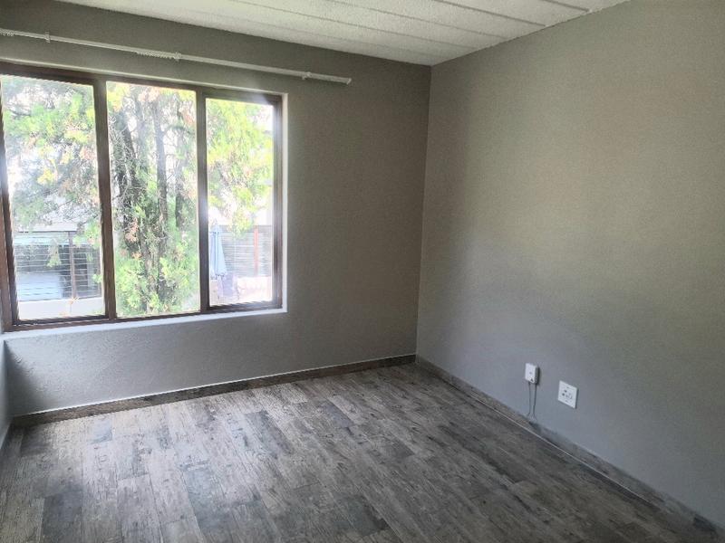 To Let 2 Bedroom Property for Rent in Morningside Gauteng