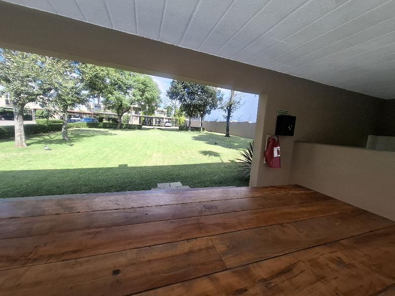 To Let 2 Bedroom Property for Rent in Morningside Gauteng