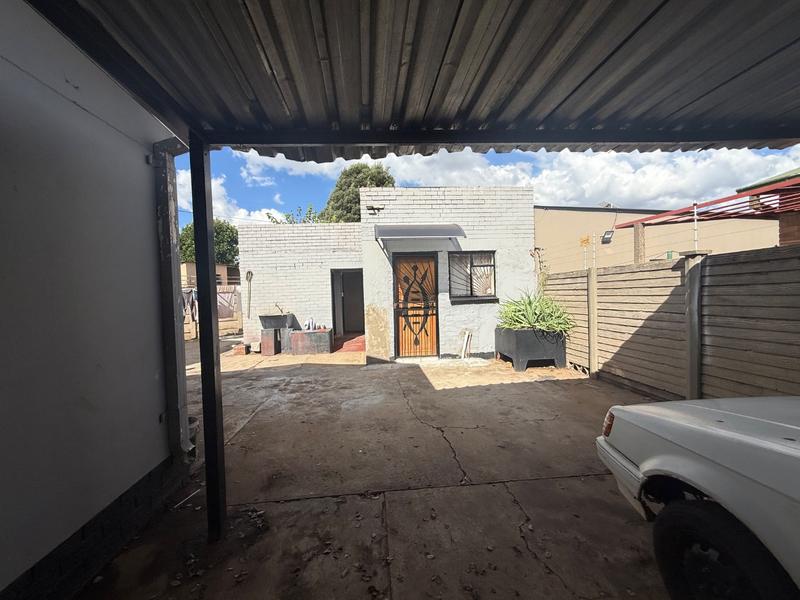 7 Bedroom Property for Sale in Vanderbijlpark CW Gauteng