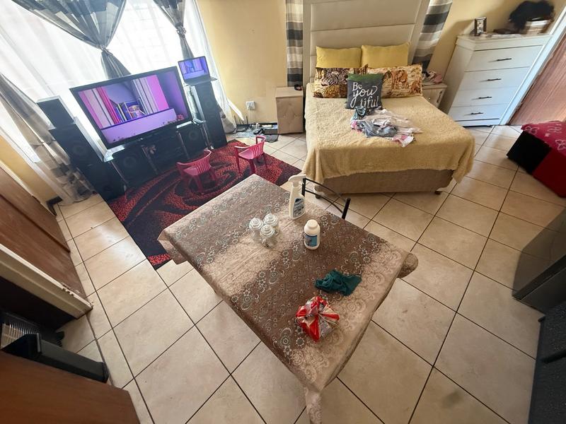 7 Bedroom Property for Sale in Vanderbijlpark CW Gauteng