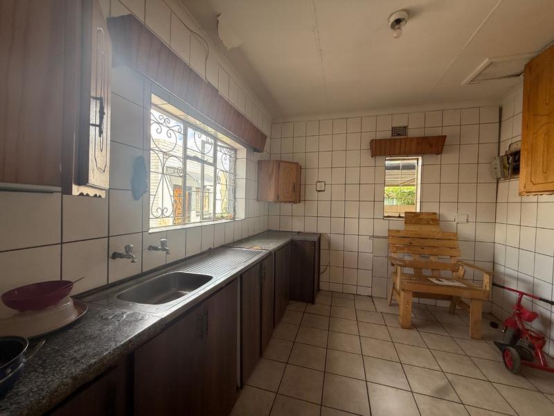 7 Bedroom Property for Sale in Vanderbijlpark CW Gauteng