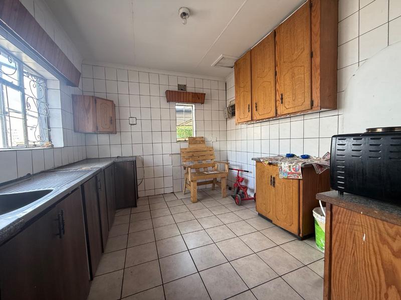 7 Bedroom Property for Sale in Vanderbijlpark CW Gauteng