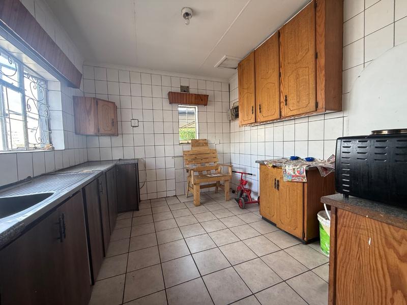 7 Bedroom Property for Sale in Vanderbijlpark CW Gauteng
