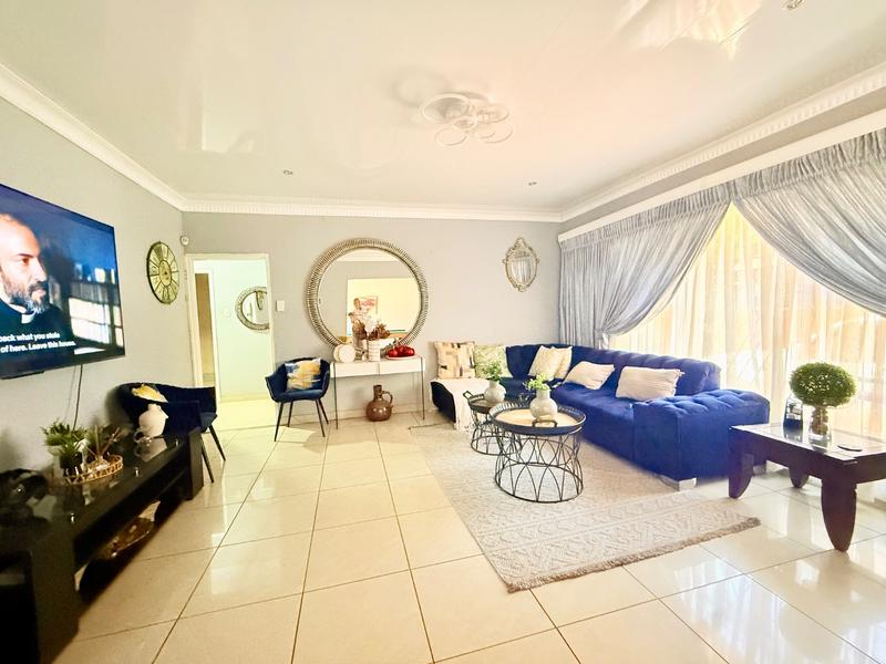 3 Bedroom Property for Sale in Vanderbijlpark CW 5 Gauteng