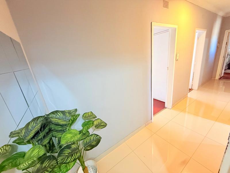 3 Bedroom Property for Sale in Vanderbijlpark CW 5 Gauteng