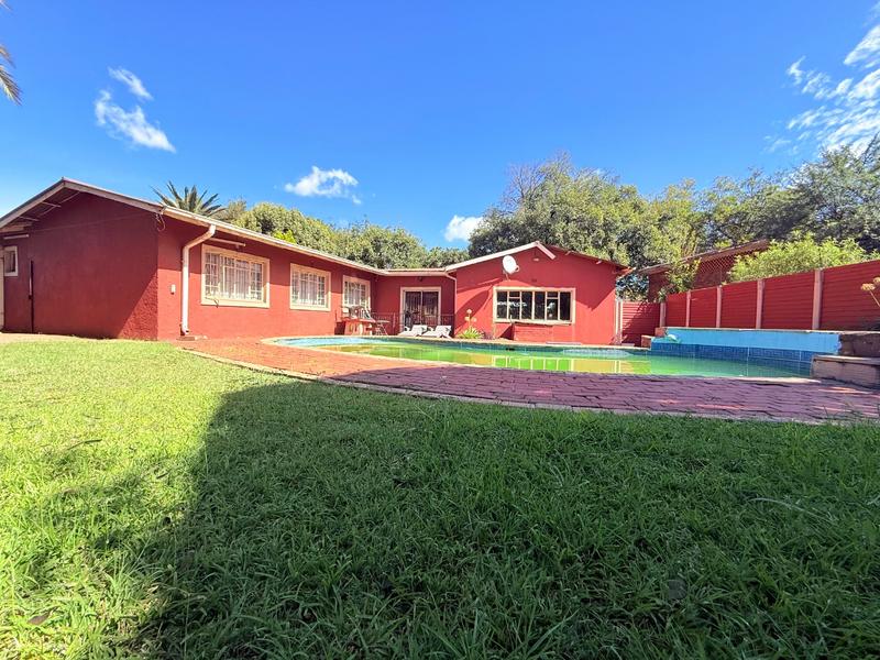 3 Bedroom Property for Sale in Vanderbijlpark CW 5 Gauteng