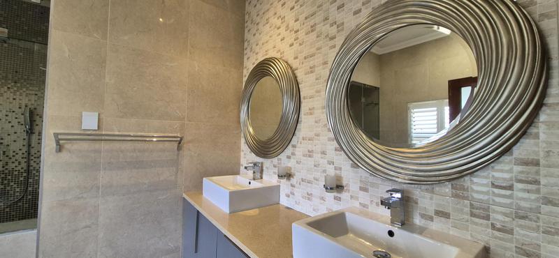 5 Bedroom Property for Sale in Midlands Estate Gauteng