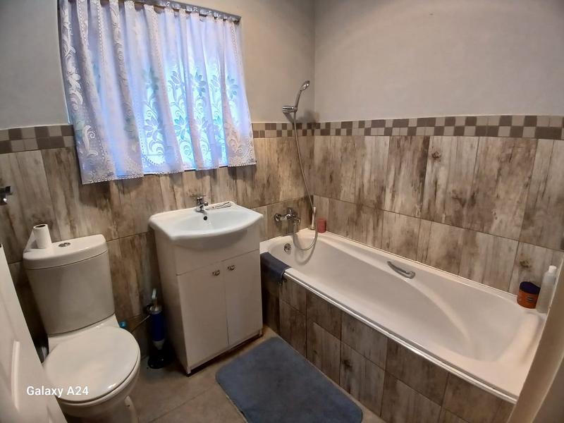 3 Bedroom Property for Sale in Brackenhurst Gauteng