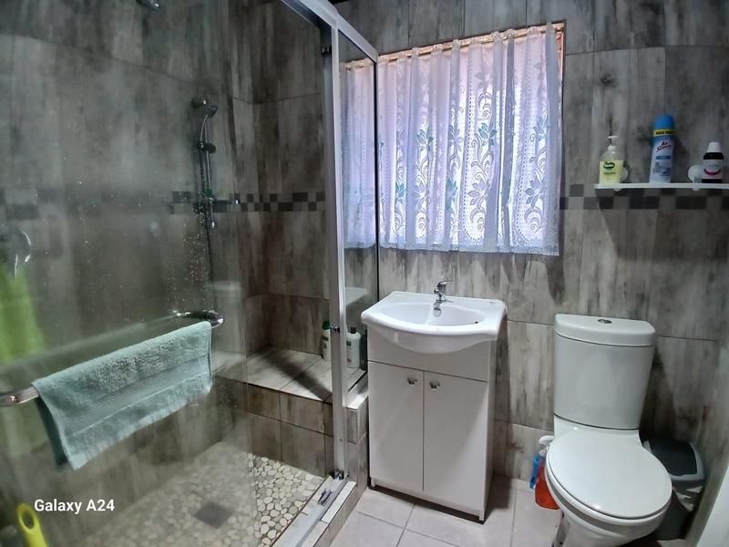 3 Bedroom Property for Sale in Brackenhurst Gauteng