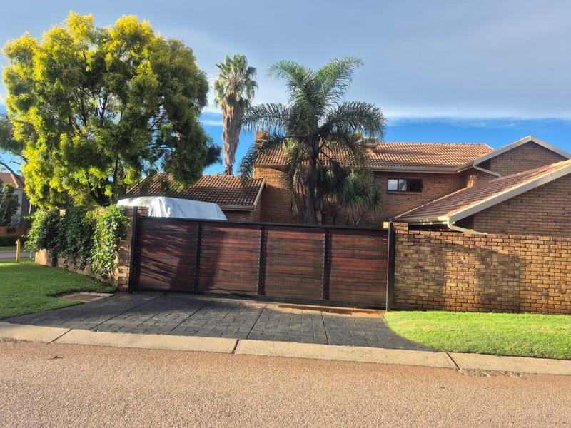 To Let 4 Bedroom Property for Rent in Eldo Manor Gauteng