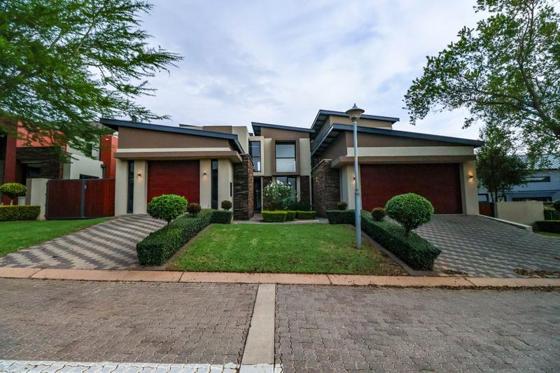 4 Bedroom Property for Sale in Copperleaf Estate Gauteng