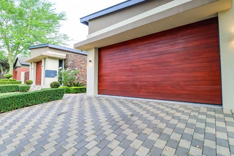 4 Bedroom Property for Sale in Copperleaf Estate Gauteng
