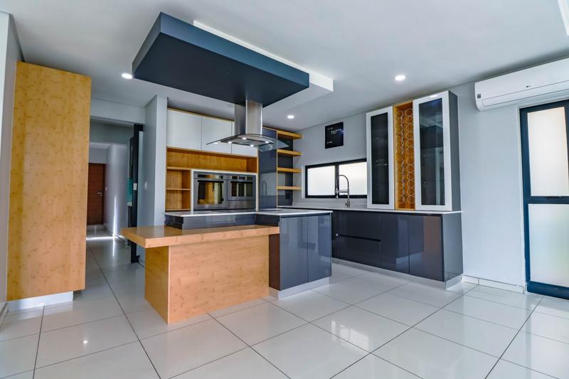 4 Bedroom Property for Sale in Copperleaf Estate Gauteng