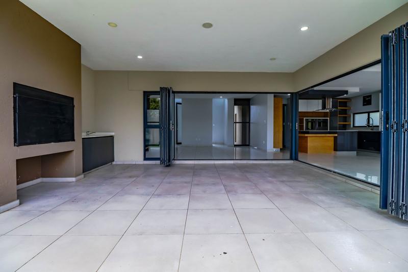 4 Bedroom Property for Sale in Copperleaf Estate Gauteng