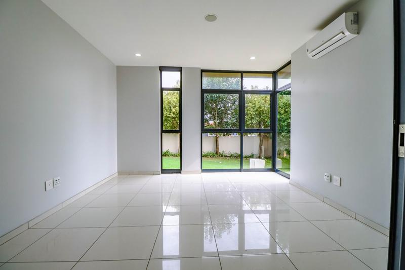 4 Bedroom Property for Sale in Copperleaf Estate Gauteng