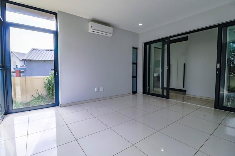 4 Bedroom Property for Sale in Copperleaf Estate Gauteng